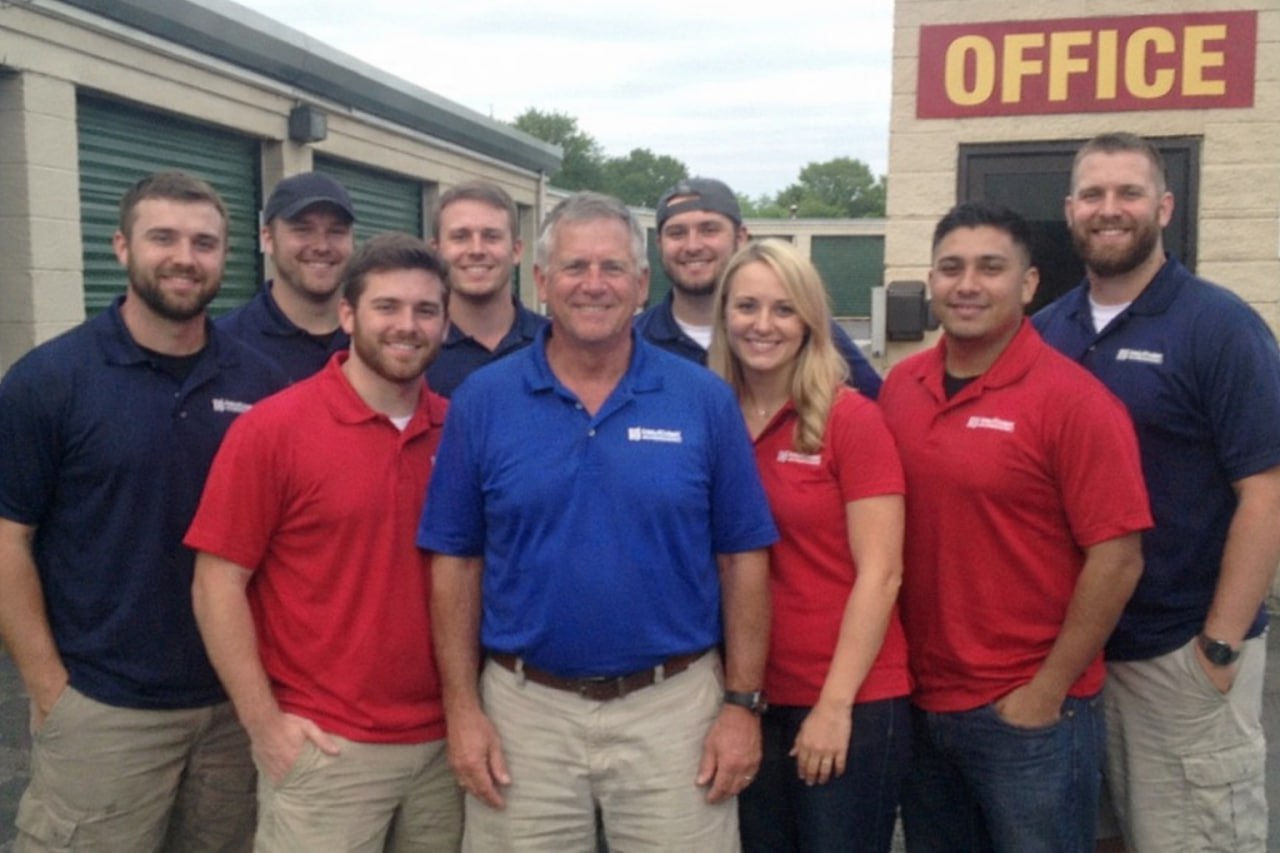 Water damage restoration professionals in St. Peters, MO